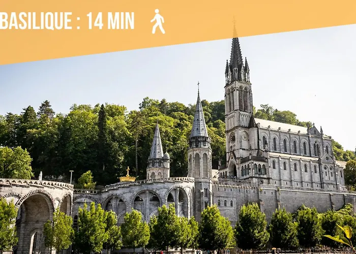 De La Marmotte Cendree, Dans De Tourisme 3 Etoiles Apartment Lourdes